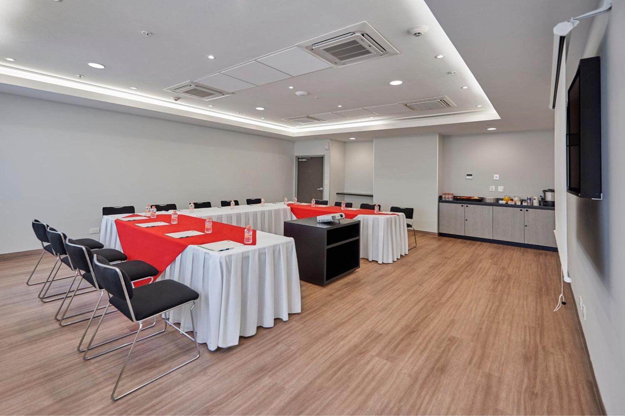 City Express Junior By Marriott Puebla Angelopolis Exterior foto